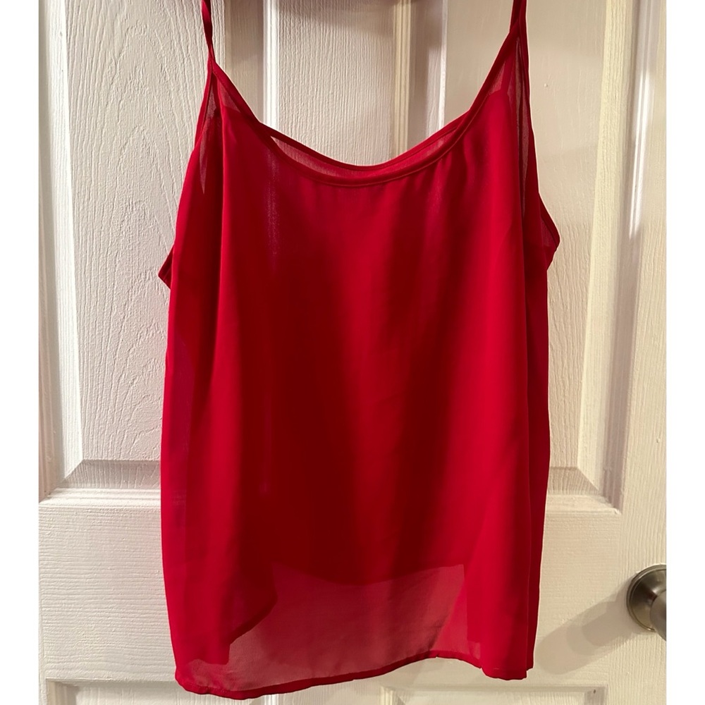 💋 Gorgeous Red Flowy Blouse with Cami - Picture 7 of 13